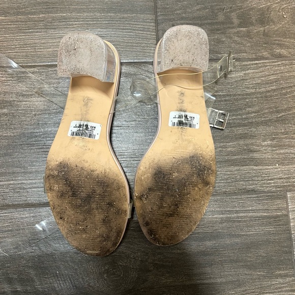 Women’s heels - Picture 3 of 3